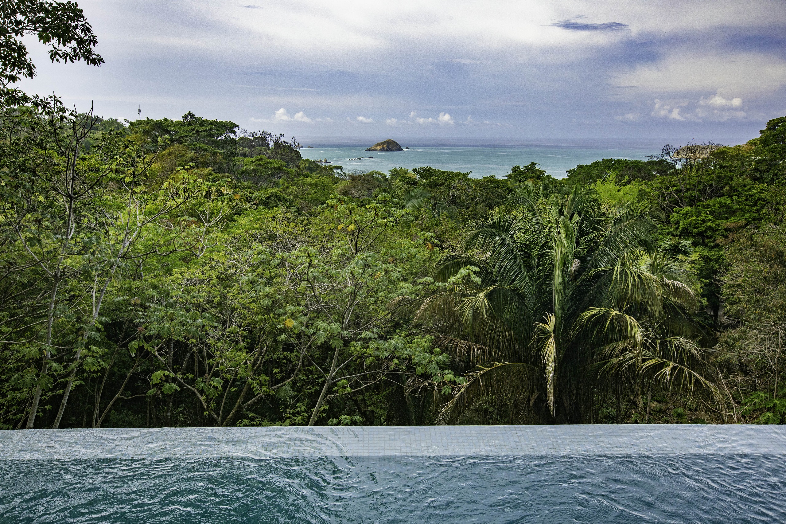 Infinity Pool and Ocean View - Casa Mogambo Luxury Vacation Rental 